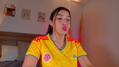 _emmacherry online show from June 2026 12:22:01 PM