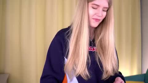 Maria online show from March 2026 04:18:02 AM