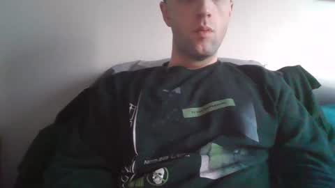 _evianxx online show from December 2025 06:25:01 PM