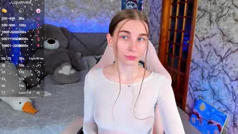 Kate online show from October 2025 02:39:02 PM