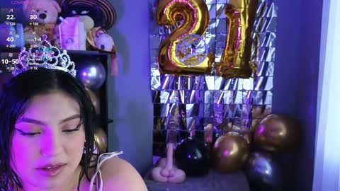 Snapshot of _gala__ chatting on December 2024 10:58:02 AM we are hot friends online show from December 2024 10:58:02 AM