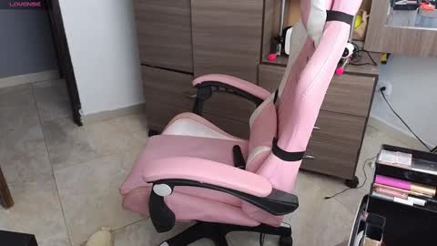 Snapshot of _gala__ chatting on February 2025 01:26:02 PM we are hot friends online show from February 2025 01:26:02 PM