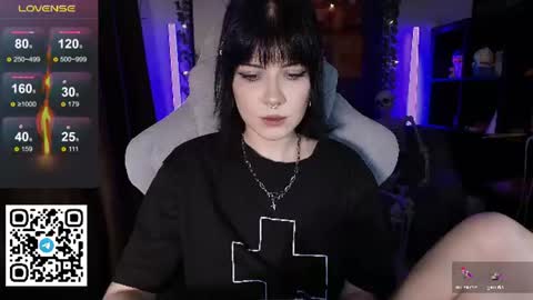 Snapshot of _gummybears_ chatting on June 2026 01:26:02 PM Tori online show from June 2026 01:26:02 PM