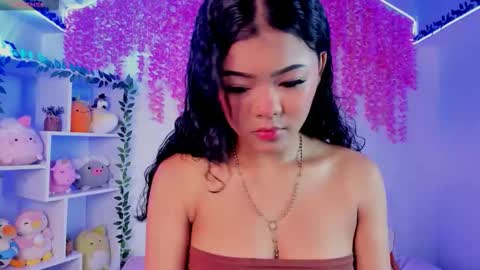 Snapshot of _hanna_sky chatting on November 2025 03:38:02 PM Hanna Botero online show from November 2025 03:38:02 PM