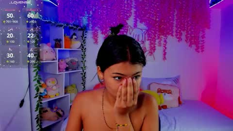 Snapshot of _hanna_sky chatting on January 2026 11:12:02 AM Hanna Botero online show from January 2026 11:12:02 AM