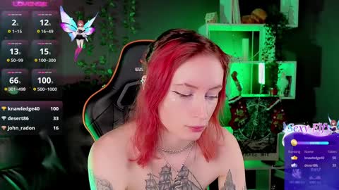 Snapshot of _helencarter chatting on December 2024 04:13:01 AM Helen Carter 3 Next stream 2330 MSC online show from December 2024 04:13:01 AM