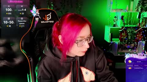 Snapshot of _helencarter chatting on December 2024 08:47:02 PM Helen Carter 3 Next stream 2330 MSC online show from December 2024 08:47:02 PM