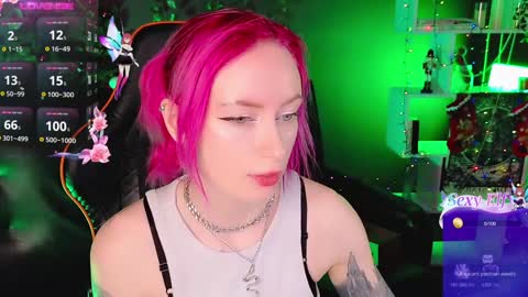 Snapshot of _helencarter chatting on January 2025 08:39:01 PM Helen Carter 3 Next stream 2330 MSC online show from January 2025 08:39:01 PM