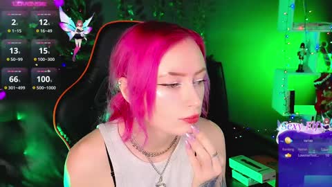Snapshot of _helencarter chatting on January 2025 08:42:01 PM Helen Carter 3 Next stream 2330 MSC online show from January 2025 08:42:01 PM