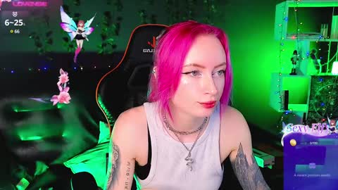 Snapshot of _helencarter chatting on January 2025 07:59:02 PM Helen Carter 3 Next stream 2330 MSC online show from January 2025 07:59:02 PM