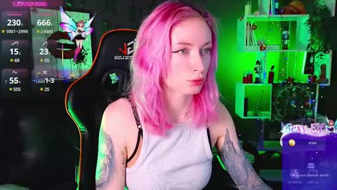 Snapshot of _helencarter chatting on March 2025 08:29:02 PM Helen Carter 3 Next stream 2330 MSC online show from March 2025 08:29:02 PM