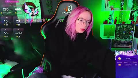 Snapshot of _helencarter chatting on March 2025 08:43:02 PM Helen Carter 3 Next stream 2330 MSC online show from March 2025 08:43:02 PM