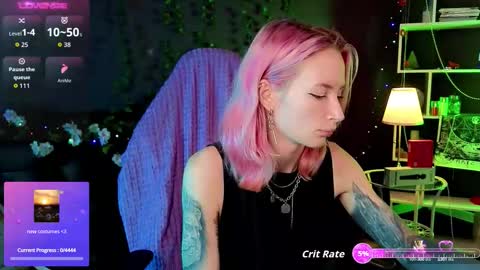 Snapshot of _helencarter chatting on September 2025 08:33:01 PM Helen Carter 3 Next stream 2330 MSC online show from September 2025 08:33:01 PM