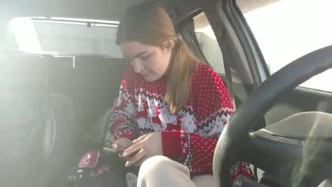 Snapshot of _hidden_frommymoom_ chatting on January 2025 11:48:01 AM Criss4u online show from January 2025 11:48:01 AM