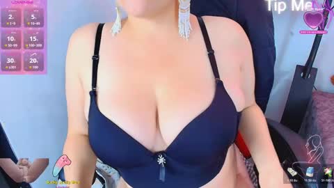 Snapshot of _honey1_ chatting on November 2025 06:09:02 PM Honey online show from November 2025 06:09:02 PM