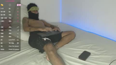 Snapshot of _hot_couple_69_ chatting on January 2026 01:54:01 AM KEYLA Y SAMUEL online show from January 2026 01:54:01 AM