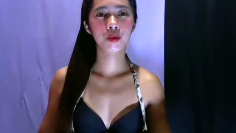 Lisa online show from December 2025 11:37:01 AM