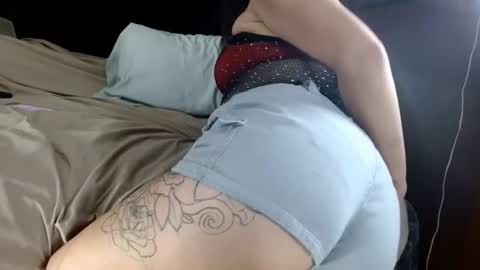Snapshot of _hott_exxxwife chatting on June 2026 12:05:02 PM YOUR FUTURE EXXXWIFE online show from June 2026 12:05:02 PM