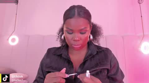 Darlis  online show from February 2026 07:35:01 PM