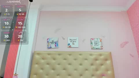 J A D E online show from October 2025 12:06:01 PM