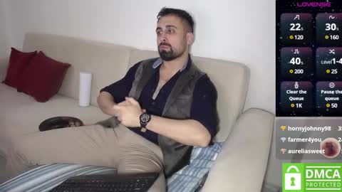 _jeem_ online show from December 2024 05:04:02 PM