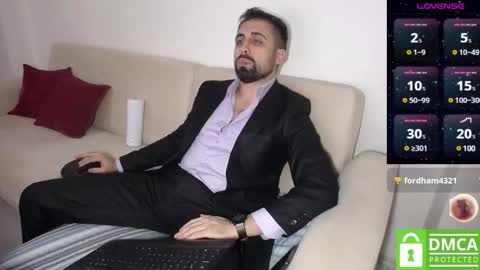 _jeem_ online show from December 2024 08:14:02 PM