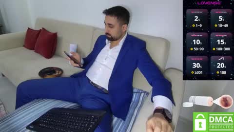 _jeem_ online show from March 2025 06:41:02 PM