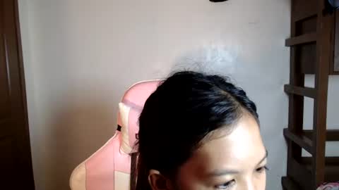 Snapshot of _jennn chatting on June 2026 04:48:02 AM Jen online show from June 2026 04:48:02 AM