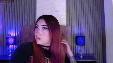 Snapshot of _johana18 chatting on November 2025 03:23:01 PM Mia online show from November 2025 03:23:01 PM