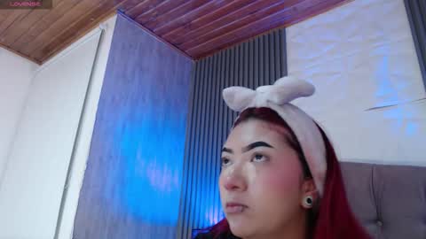 Snapshot of _johana18 chatting on December 2025 12:34:02 PM Mia online show from December 2025 12:34:02 PM