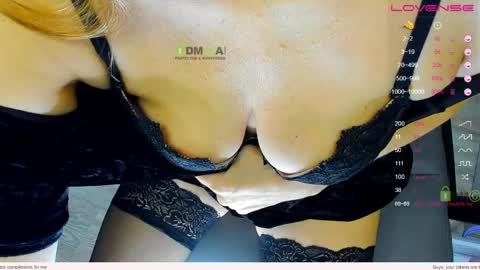 Snapshot of _justcallme_ chatting on May 2026 08:50:02 PM _justcallme_ online show from May 2026 08:50:02 PM