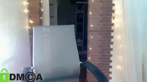  karolina online show from April 2026 05:30:02 PM