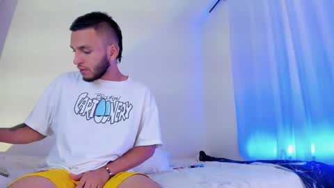    online show from February 2025 03:59:01 AM