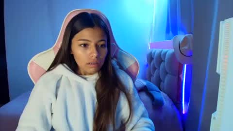 Snapshot of _khloe_sweet chatting on April 2026 11:58:01 AM khloe sweet online show from April 2026 11:58:01 AM