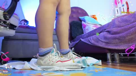 Kimi online show from January 2025 12:11:01 AM