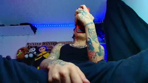Snapshot of _kingshadows_ chatting on May 2026 03:42:02 PM SHADOW online show from May 2026 03:42:02 PM