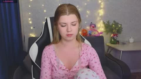 Molly   Emily online show from February 2026 02:42:02 PM