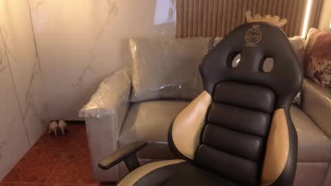 Snapshot of _kitten_1 chatting on January 2026 03:22:02 AM _kitten_1 online show from January 2026 03:22:02 AM