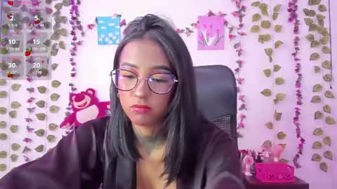 Stefany online show from June 2026 09:16:02 PM