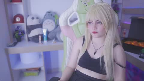 kitty online show from February 2025 09:17:01 PM