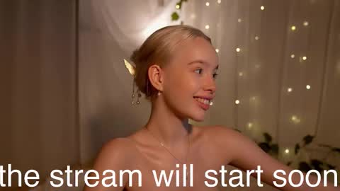 Snapshot of _kkkhaleesi_ chatting on February 2026 10:39:02 PM DENI online show from February 2026 10:39:02 PM