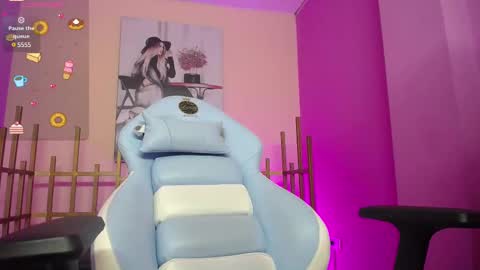 Snapshot of _kur0mi_ chatting on February 2025 05:07:01 PM _kur0mi_ online show from February 2025 05:07:01 PM