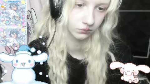  kuro  online show from February 2025 06:23:02 PM