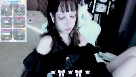  kuro  online show from September 2025 07:41:01 AM