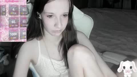  kuro  online show from April 2026 03:17:01 PM