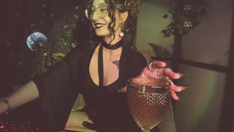 Lady Luna online show from January 2025 12:20:02 AM