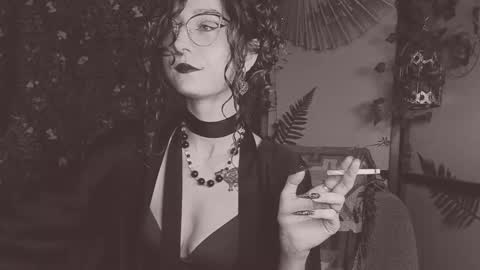 Lady Luna online show from February 2025 12:41:01 AM