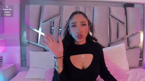 Lanna  online show from January 2025 02:03:02 PM