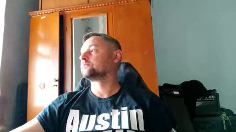 Snapshot of _lastjedi_ chatting on September 2025 08:30:01 AM OBI-WAN online show from September 2025 08:30:01 AM