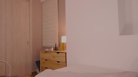 Alejandra suescun online show from December 2024 01:36:01 AM